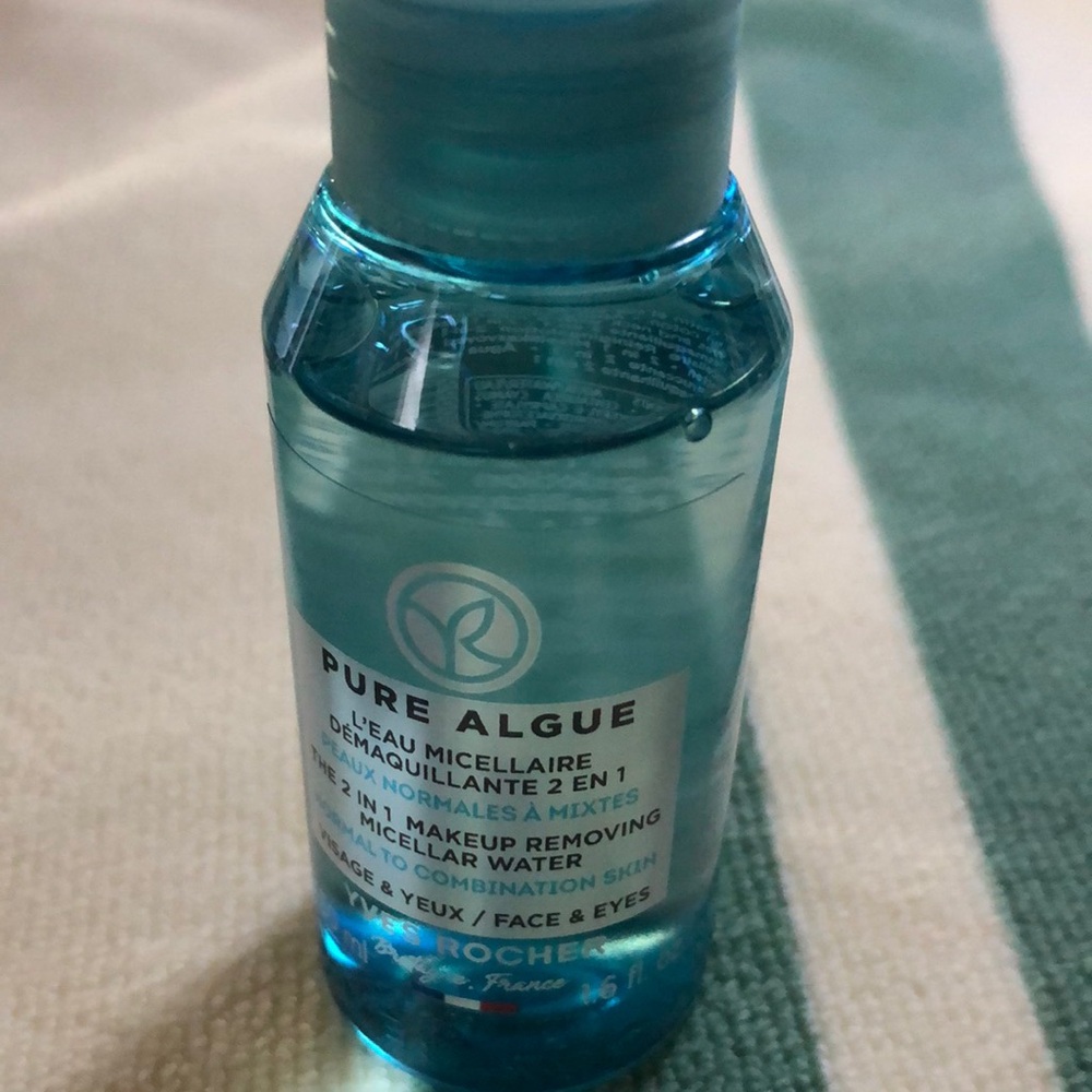 NWOT Yves Rocher 2 in 1 makeup removing micellar water.
